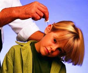 грибок в ухе у ребенка симптомы лечение