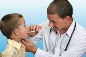 микоз горла у ребенка симптомы лечение