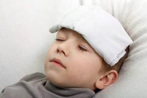тепловой удар у годовалого ребенка симптомы и лечение