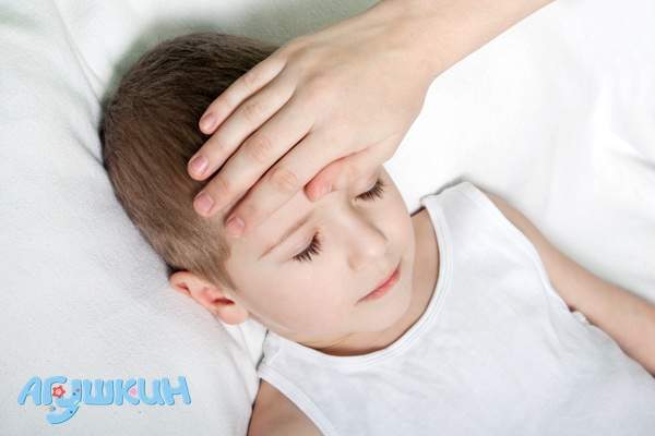 тепловой удар у годовалого ребенка симптомы и лечение