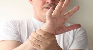 дрожат руки и ноги симптомы диагноз лечение