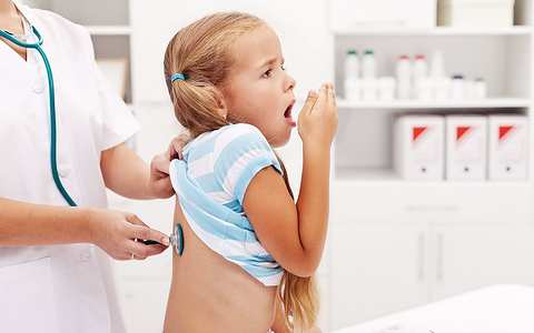 бронхопневмония симптомы у детей лечение