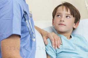 пневмония симптомы у детей лечение антибиотиками
