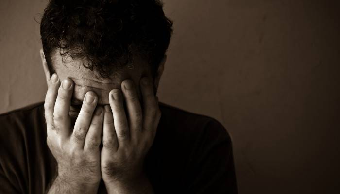 алкогольная депрессия симптомы и лечение в домашних условиях