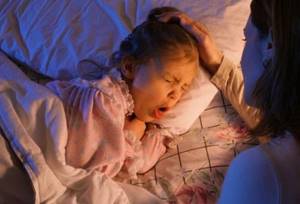 кашель у ребенка симптомы и лечение