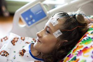 эпилептический приступ у ребенка симптомы и лечение
