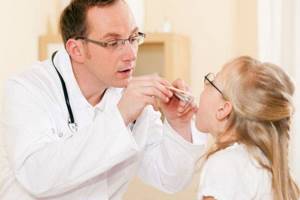 стафилококк в горле у ребенка симптомы лечение