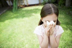 как определить аллергический ринит у ребенка симптомы и лечение
